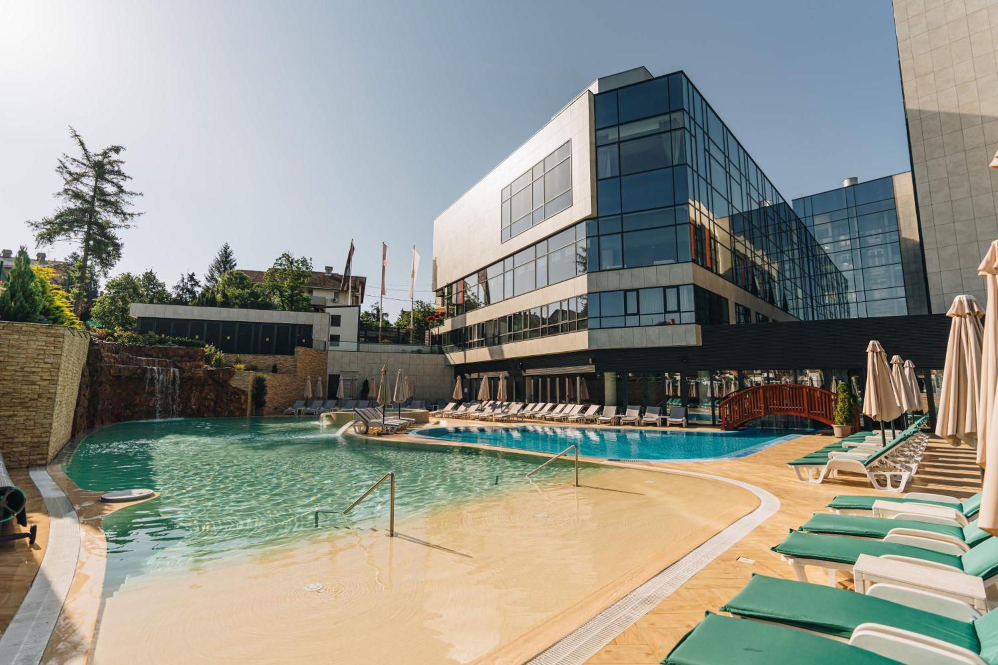 Hotel Tonanti Врнячка-Баня Екстер'єр фото