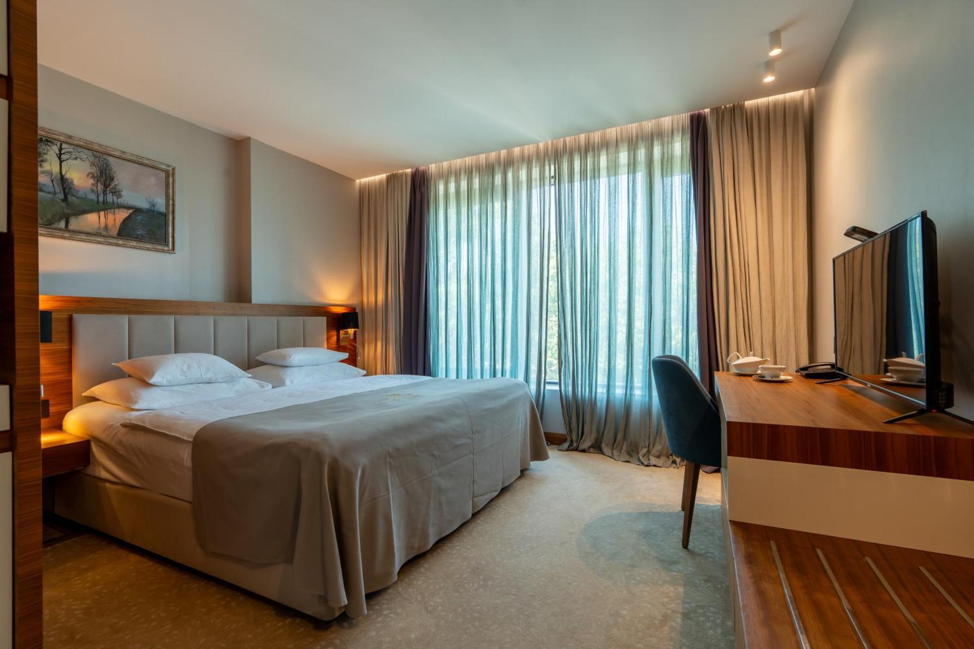 Hotel Tonanti Врнячка-Баня Екстер'єр фото